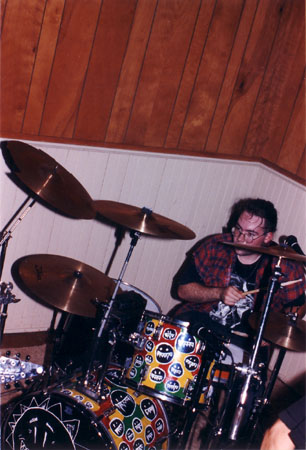 johnny-smileydrums