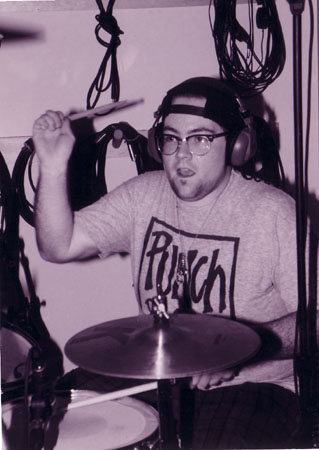 johnny-sonic-iguana-thrashin