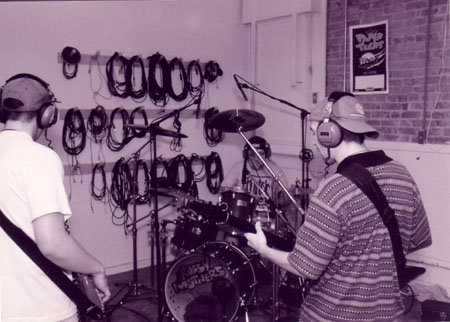 rugbies-jammin-sonic-iguana